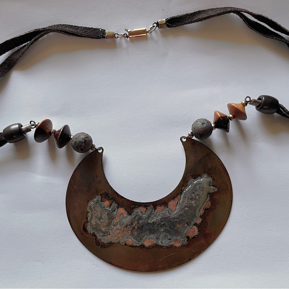 Tribal-Inspired Brown and Black Necklace with Crescent Pendant